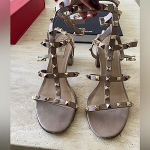 VALENTINO Rockstud Chunky Heel